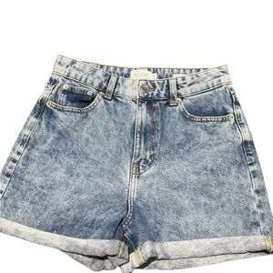 True Craft Blue Jean Mom Shorts - High-Waisted Relaxed Fit Size 7